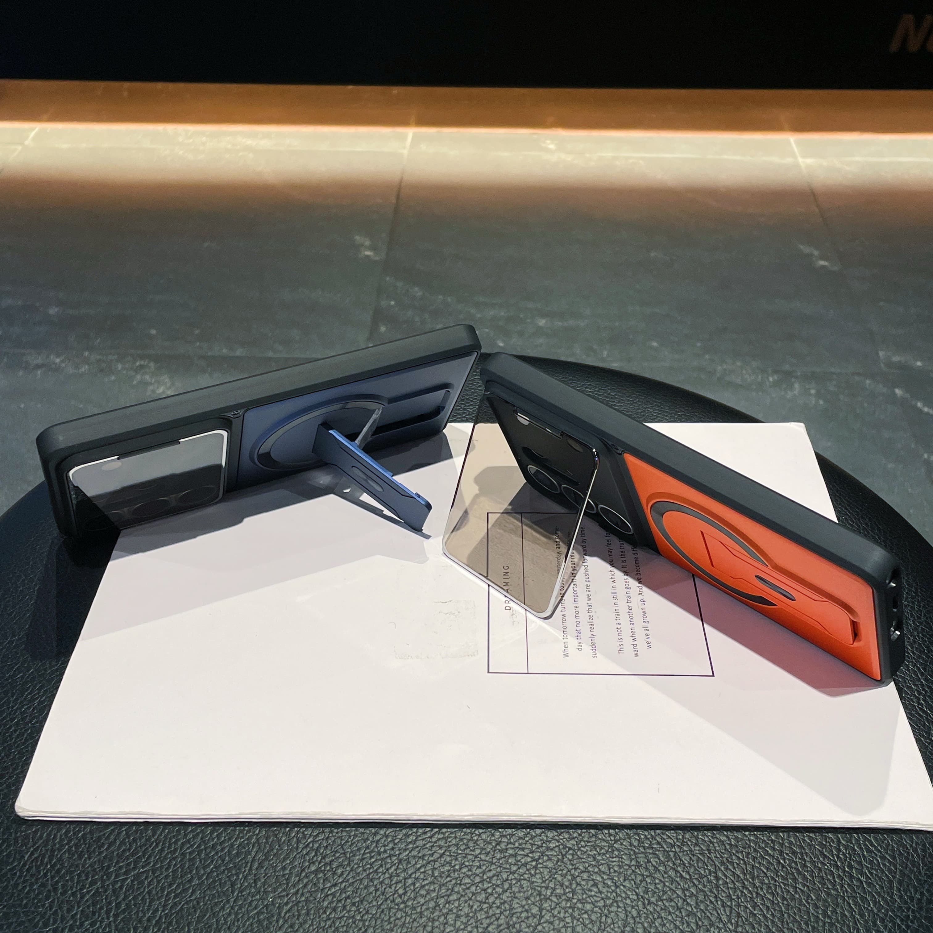 Luxury Invisible Mirror Protec - Kickstand Adjustable avis et prix